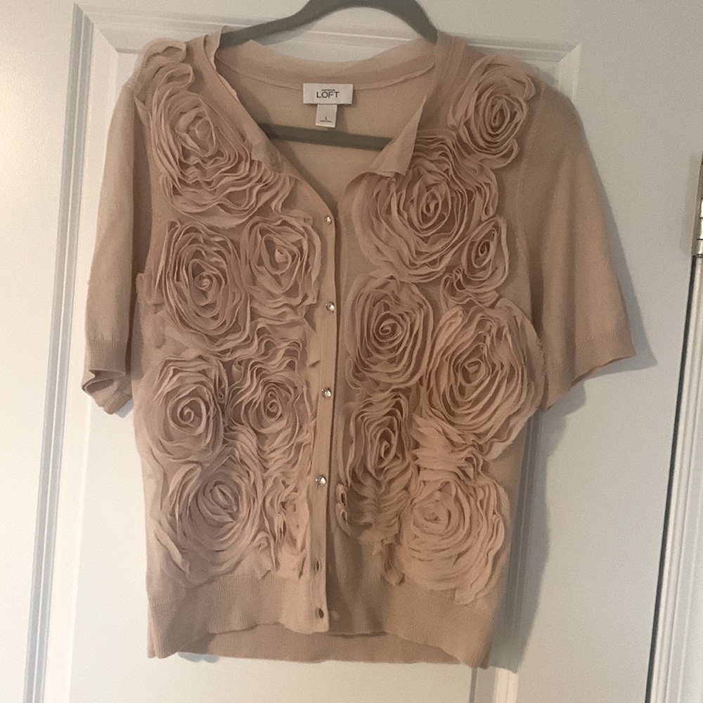 LOFT short sleeve rose cardigan
